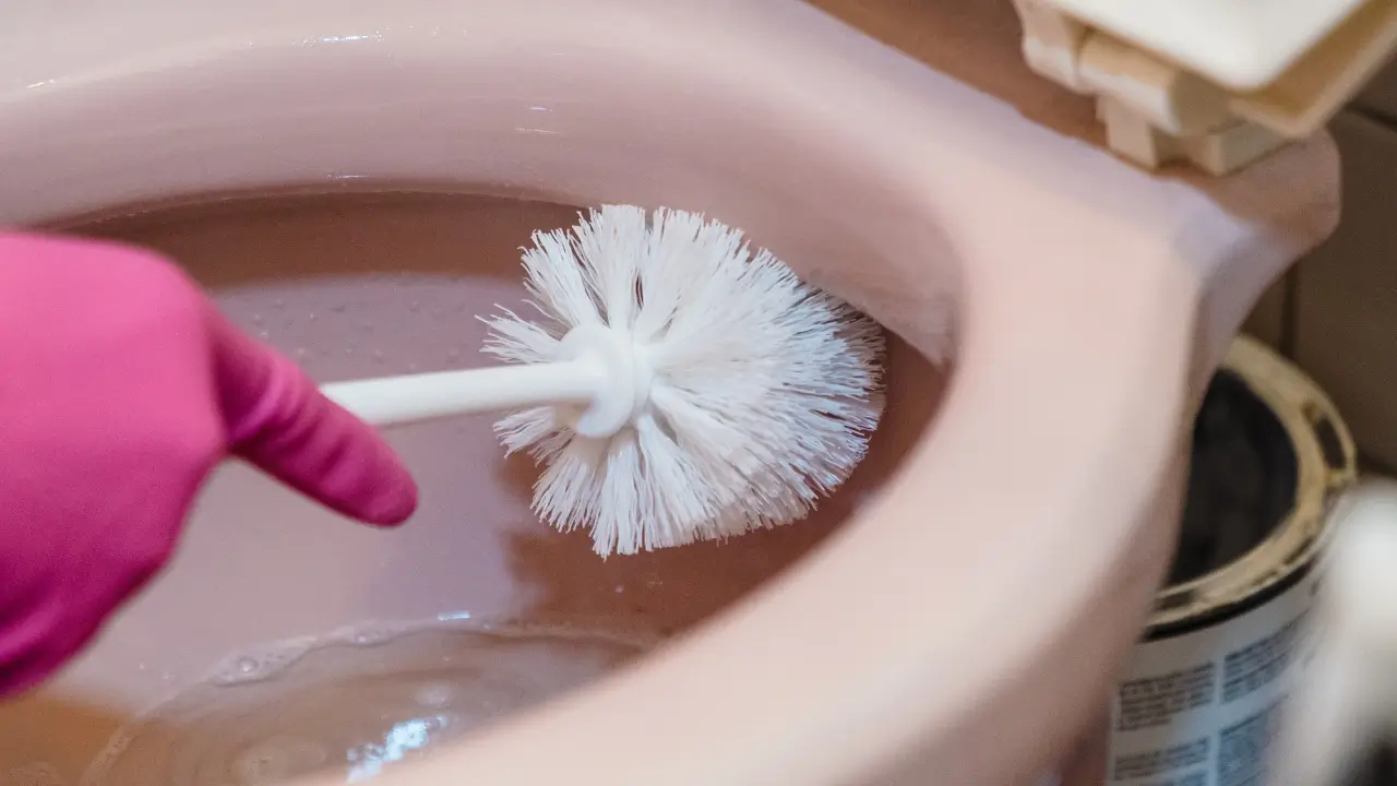 Ефективний народний засіб для чищення унітазу без хімії мій досвід