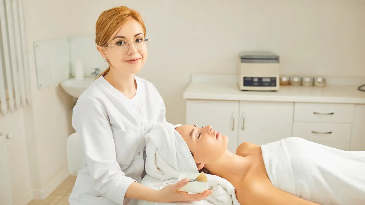 Кому підходить дріжджова маска