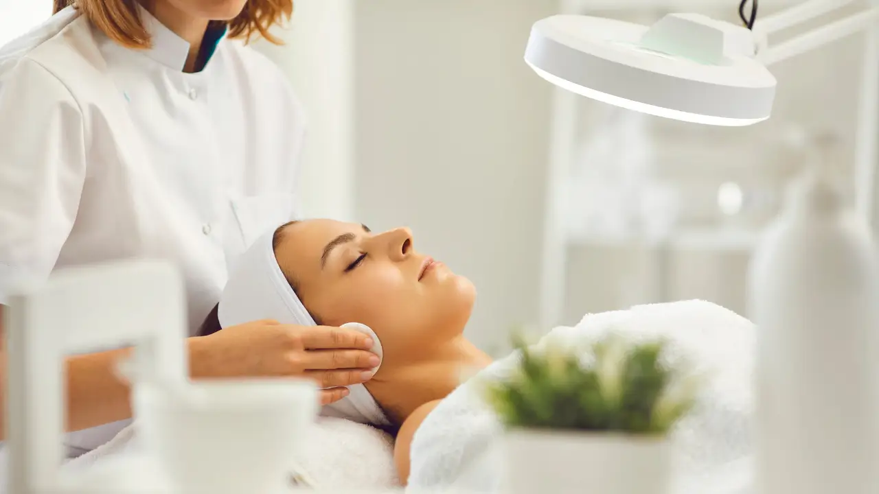 Перший крок — розібратись зі шкірою