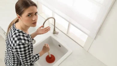 Як швидко прочистити засмічення в раковині перевірений лайфхак без хімії і сантехніка